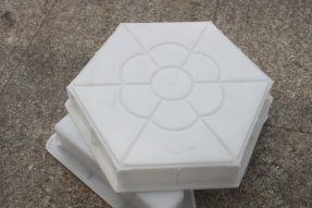 實(shí)心護(hù)坡磚模具的種類(lèi)和用途