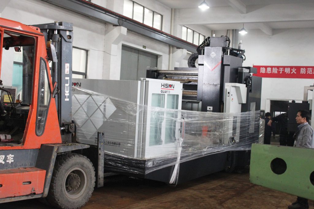 為加大生產(chǎn)麗臣購進新設備